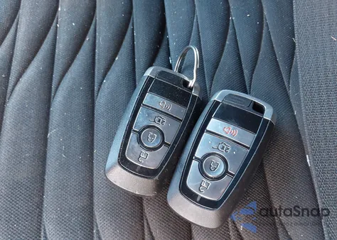 2020 Ford Explorer Xlt z USA, uszkodzony, nr VIN 1FMSK8DH6LGB19986